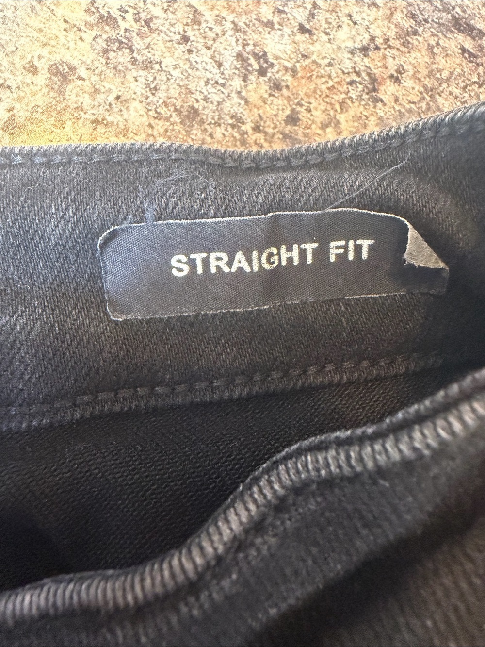 Judy Blue Straight Fit Wide Leg Black Jeans
Sz 25 - Picture 7 of 9